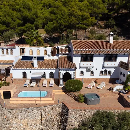 Comendador By Interhome Tatil Evi