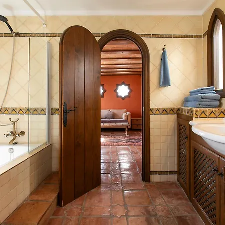 Comendador By Interhome Tatil Evi *
